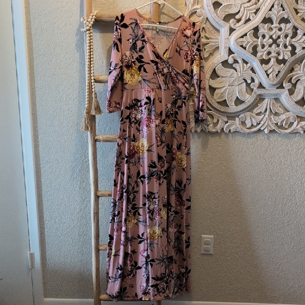 Mother Bee Floral Maternity Dress